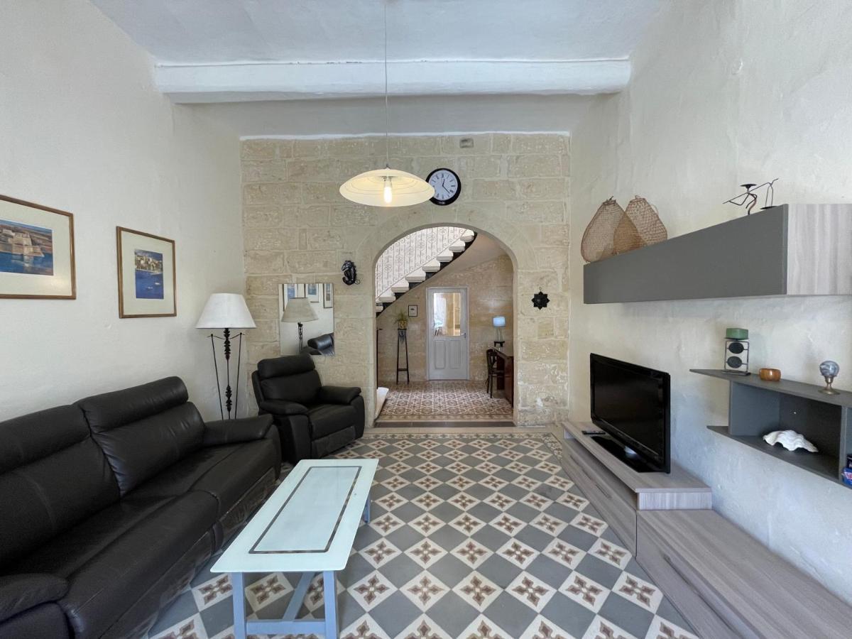 فندق Ghajn il-Kbira في  Penelope Townhouse المظهر الخارجي الصورة