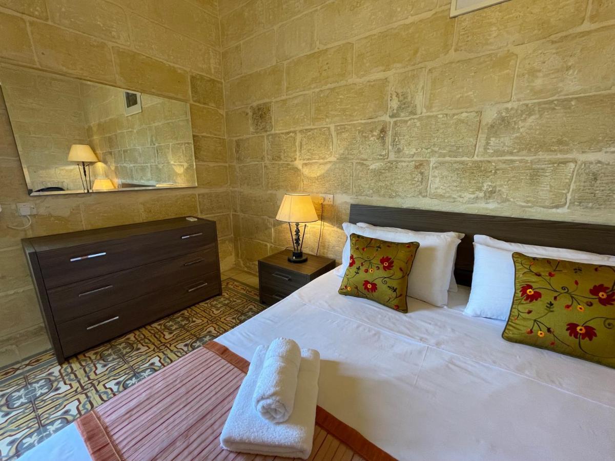 فندق Ghajn il-Kbira في  Penelope Townhouse المظهر الخارجي الصورة